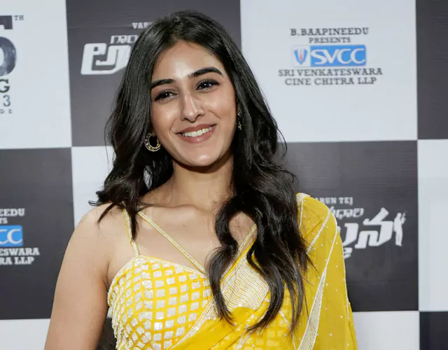 Sakshi Vaidya Pictures